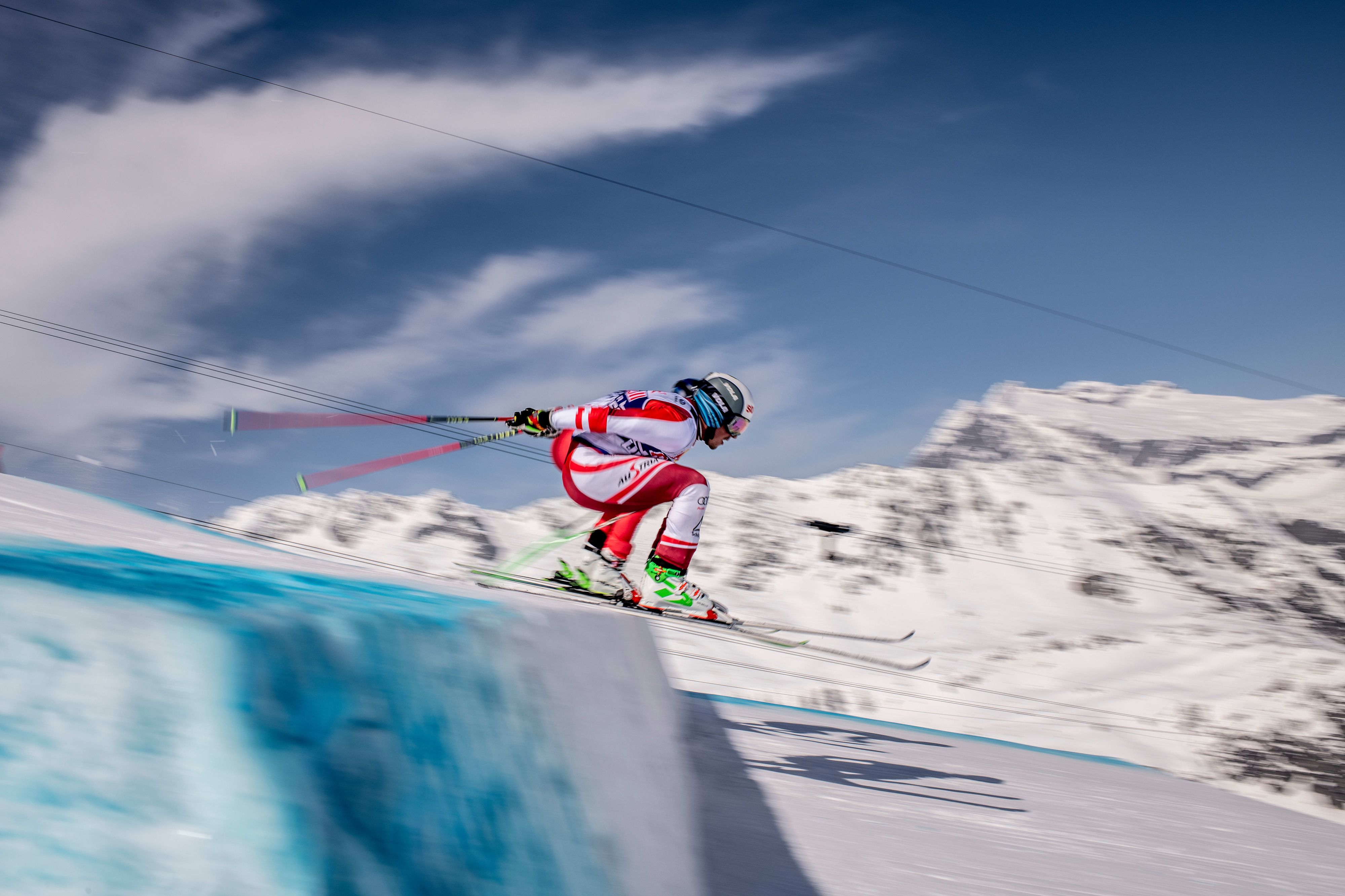 4000x2666 Download Skiing Sports 4k Ultra HD Wallpaper