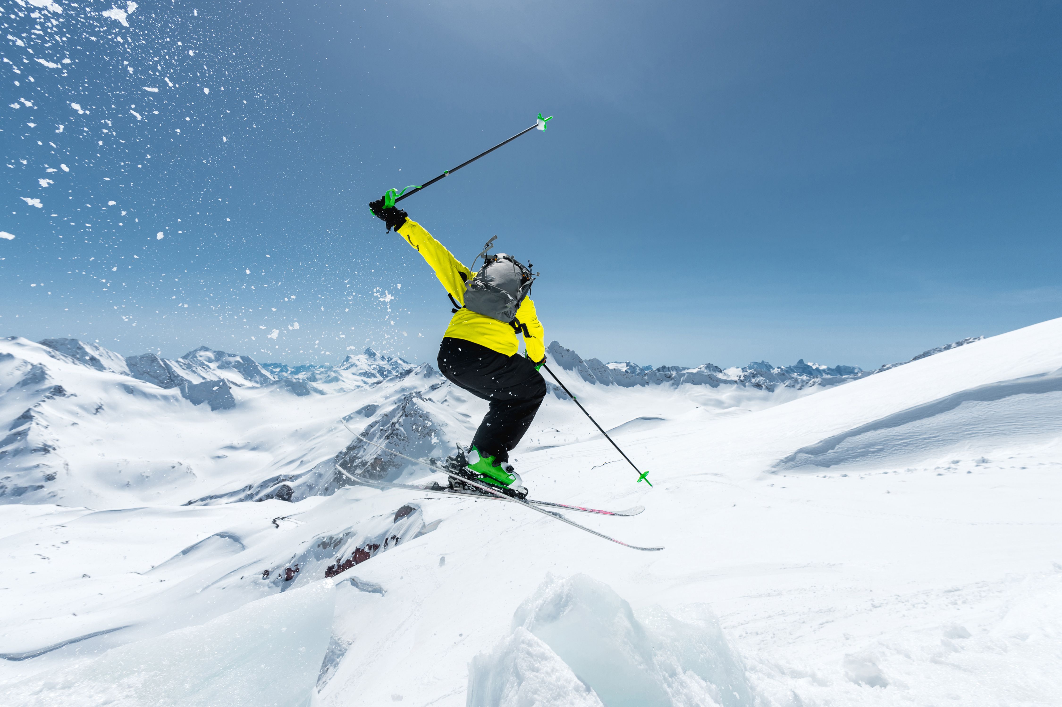 4500x2995 Download Winter Snow Mountain Skiing Sports Snowy Mountain 4k Ultra HD Wallpaper