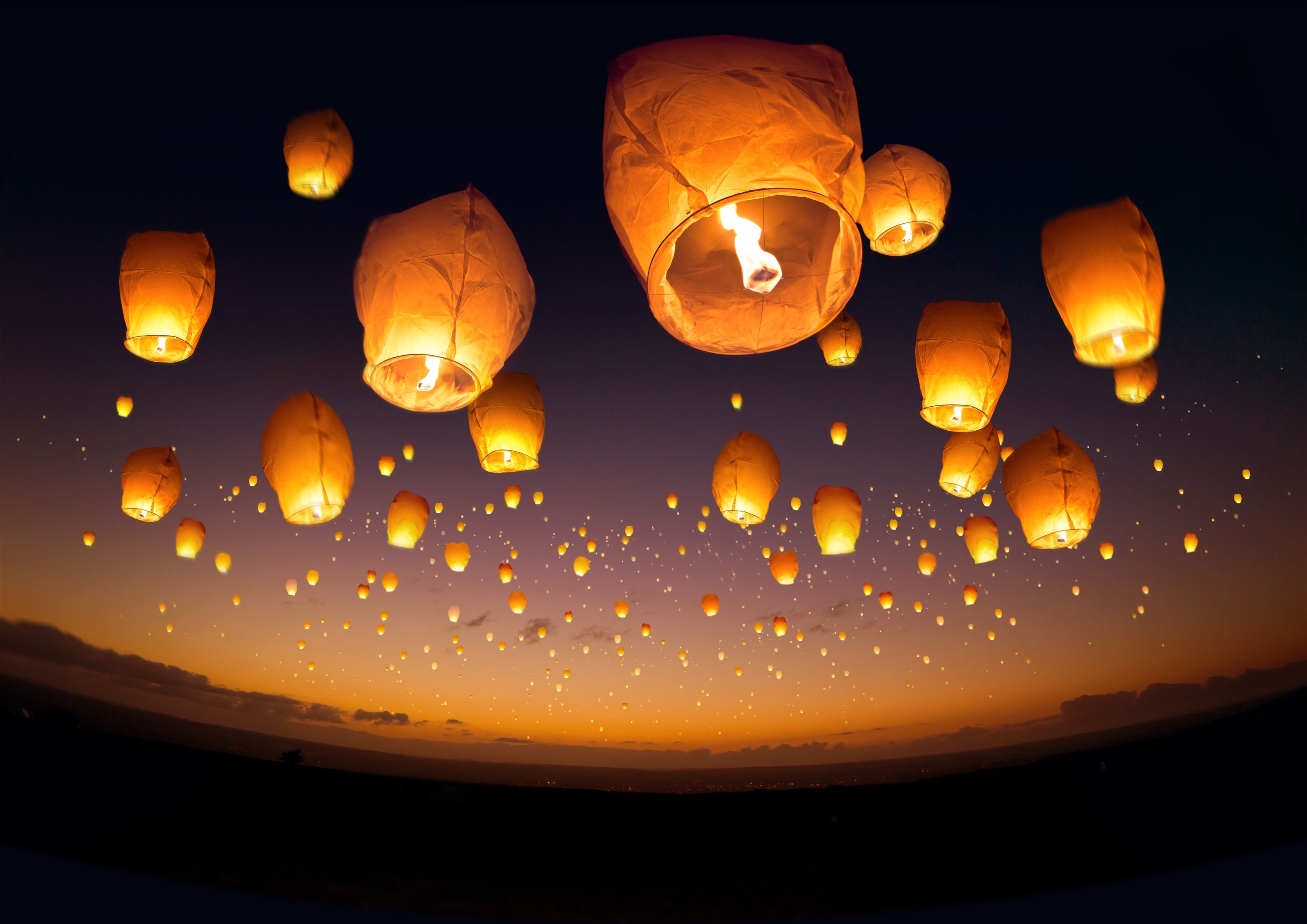 3200x2263 Chinese Flying Lanterns Wall Mural