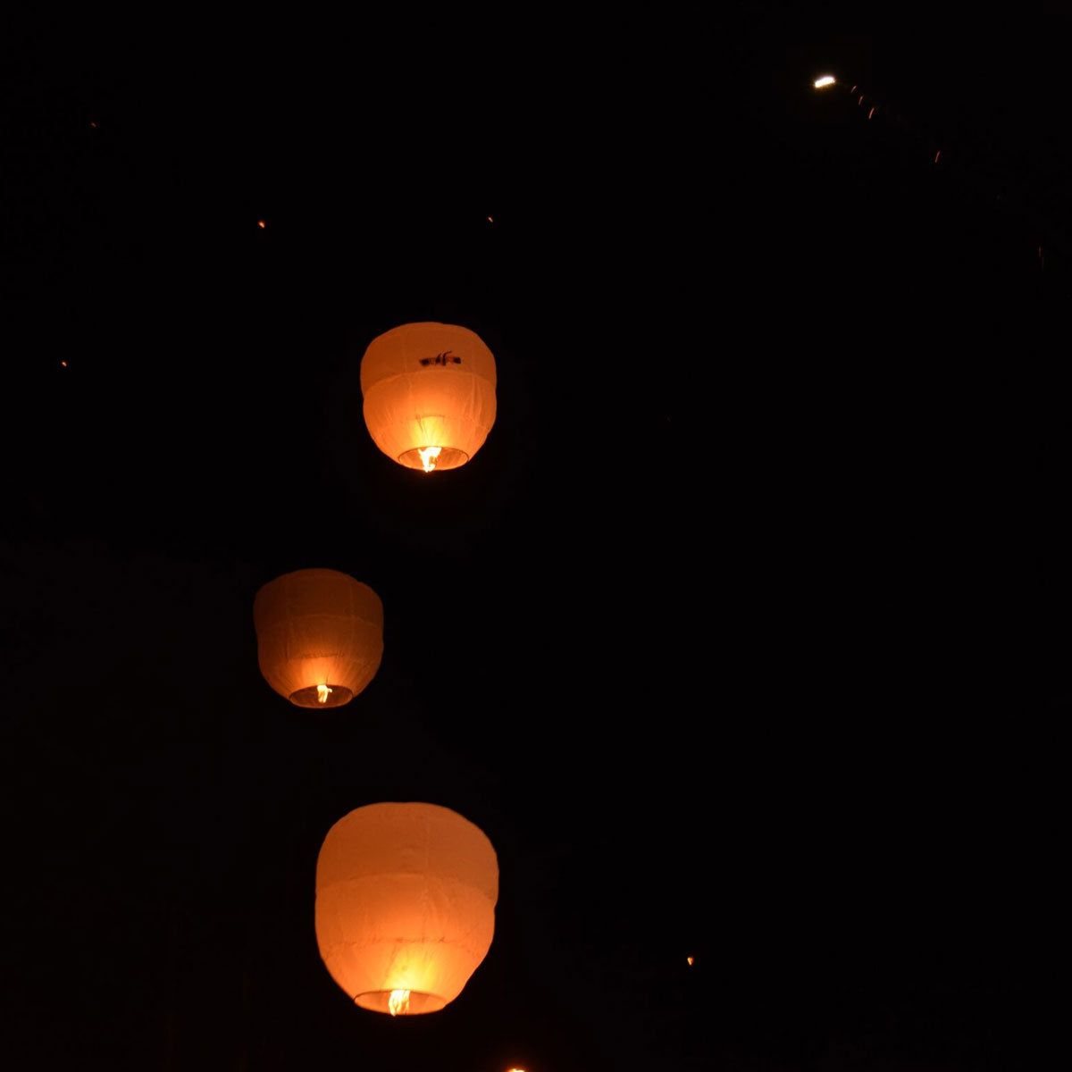 1200x1200 Sky Lantern
