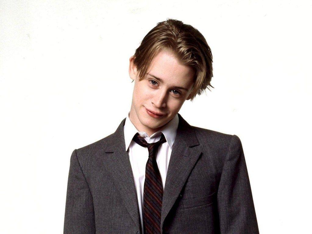 1024x768 Macaulay Culkin Wallpaper