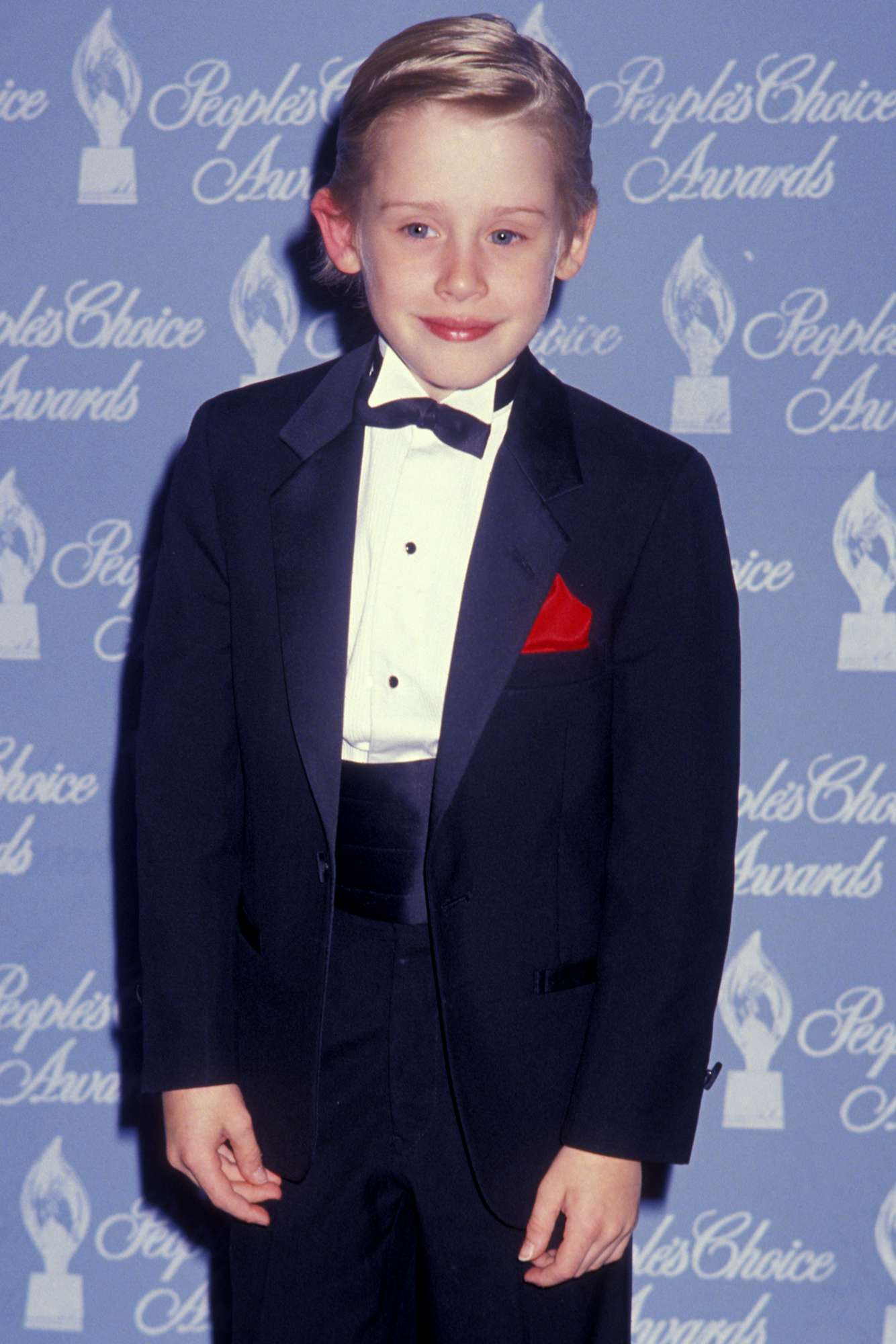 1334x2000 Macaulay Culkin Throwback Photo from His Young Hollywood Years in the 1990s