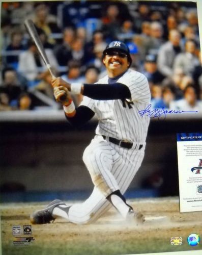 397x500 REGGIE JACKSON NEW YORK YANKEES AUTOGRAPHED 16X20 PHOTO AASH MR OCTOBER