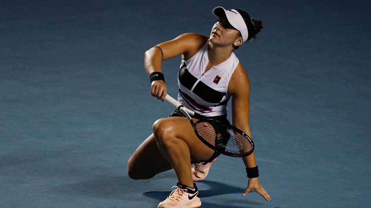 1280x720 Download Bianca Andreescu Triumphantly Celebrating on Tennis Court Wallpaper