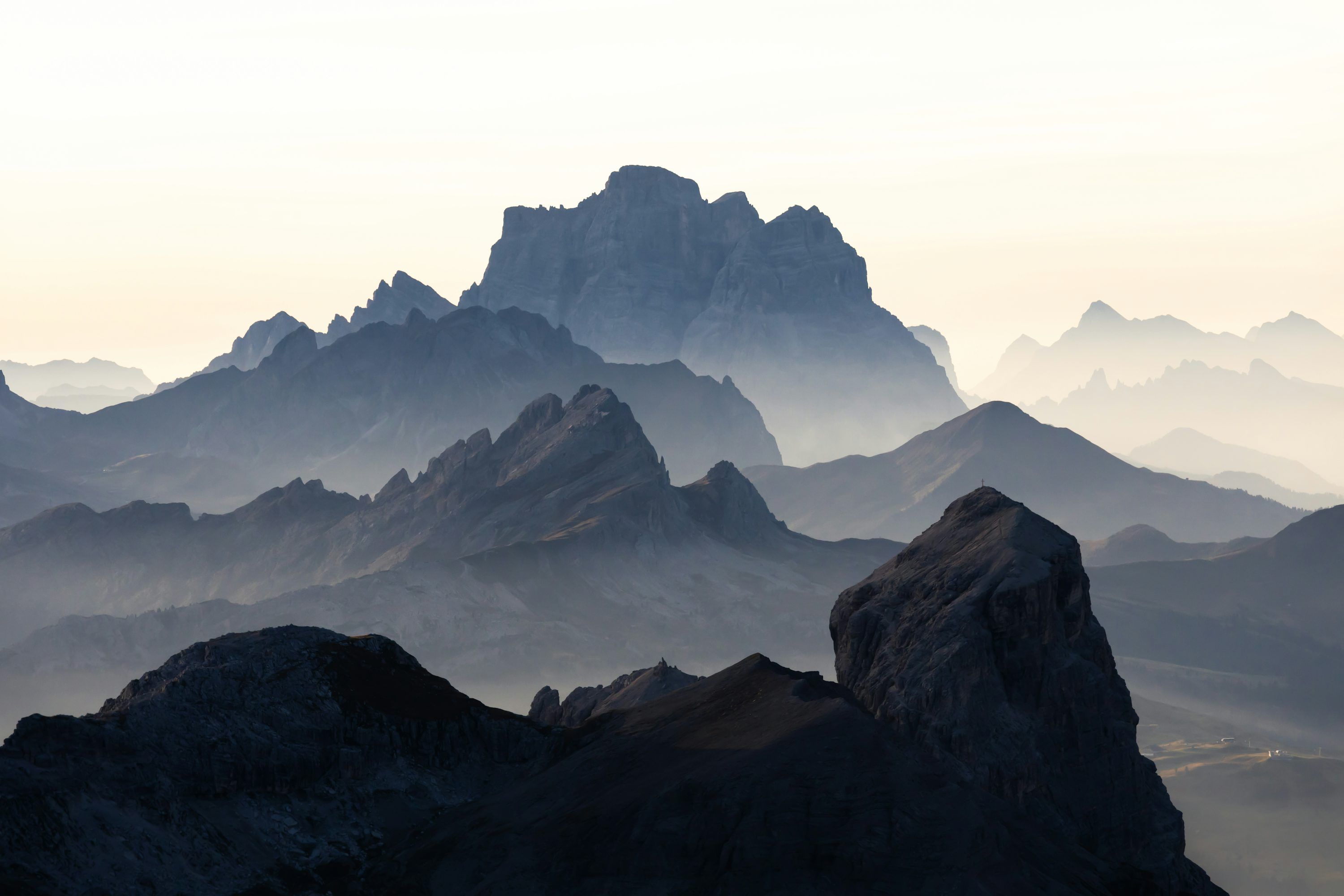 3000x2000 Minimalist Wallpaper: Free HD Download [4K]