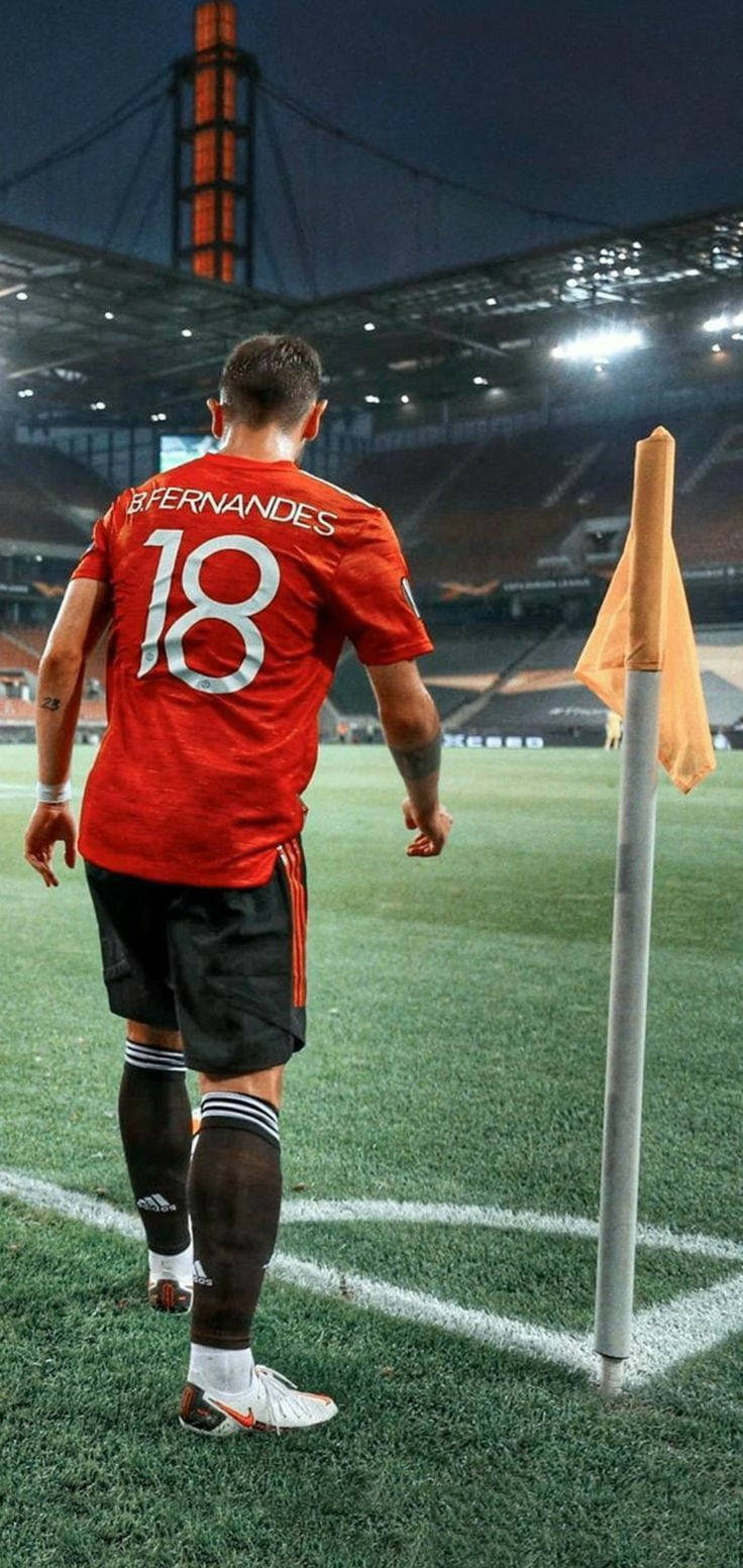 736x1553 Download Bruno Fernandes Number 18 Jersey Wallpaper