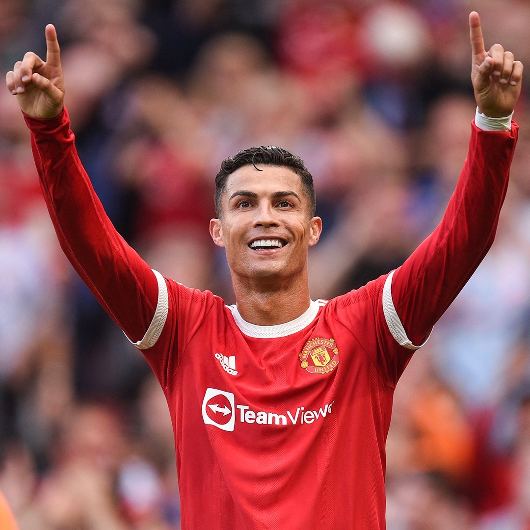 1080x1080 Cristiano Ronaldo Manchester United 2021 Wallpaper
