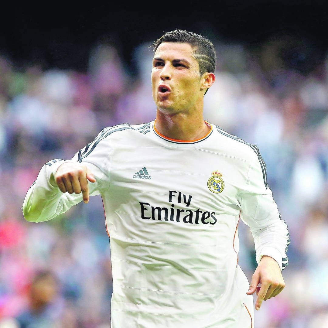 1080x1080 Download Squinting And Pointing Down CR7 3D Wallpaper