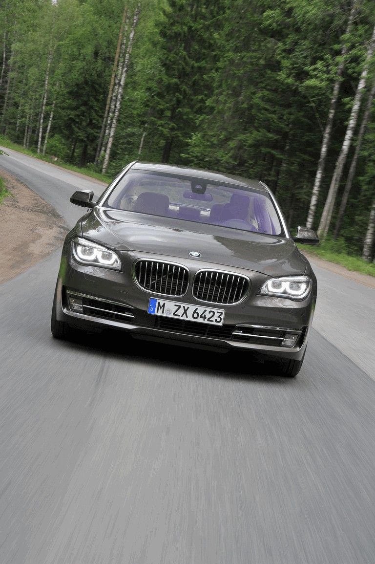 768x1154 BMW 750Li ( F01 ) quality free high resolution car image, picture and photo