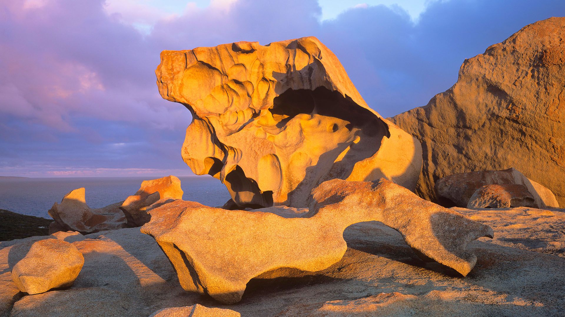 1920x1080 Remarkable Rocks at Flinders Chase National Park, Kangaroo Island, South Australia, Australia. Windows Spotlight Image