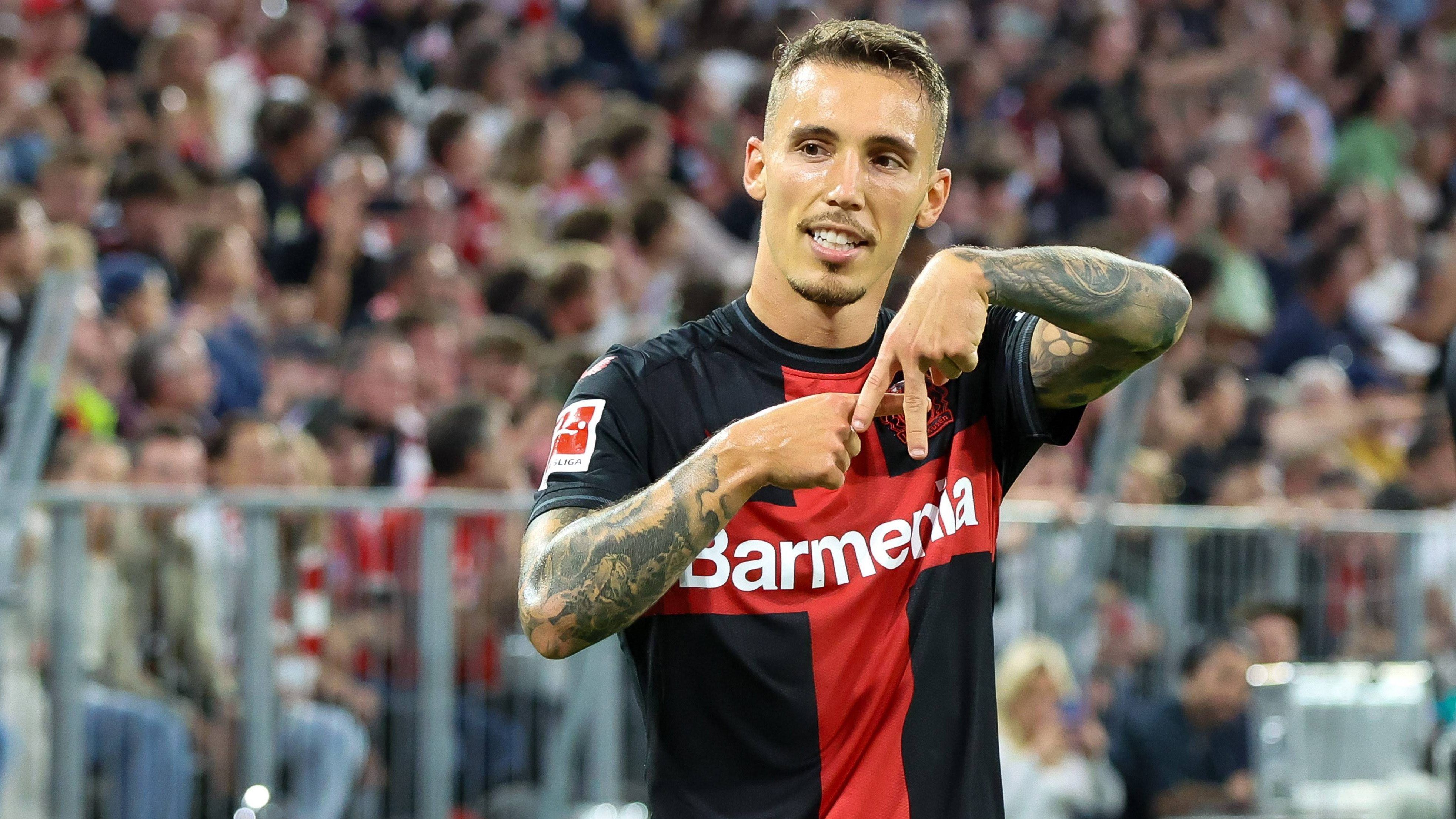 3932x2211 Xabi Alonso's Bayer Leverkusen Grateful For Álex Grimaldo's On Field Mastery