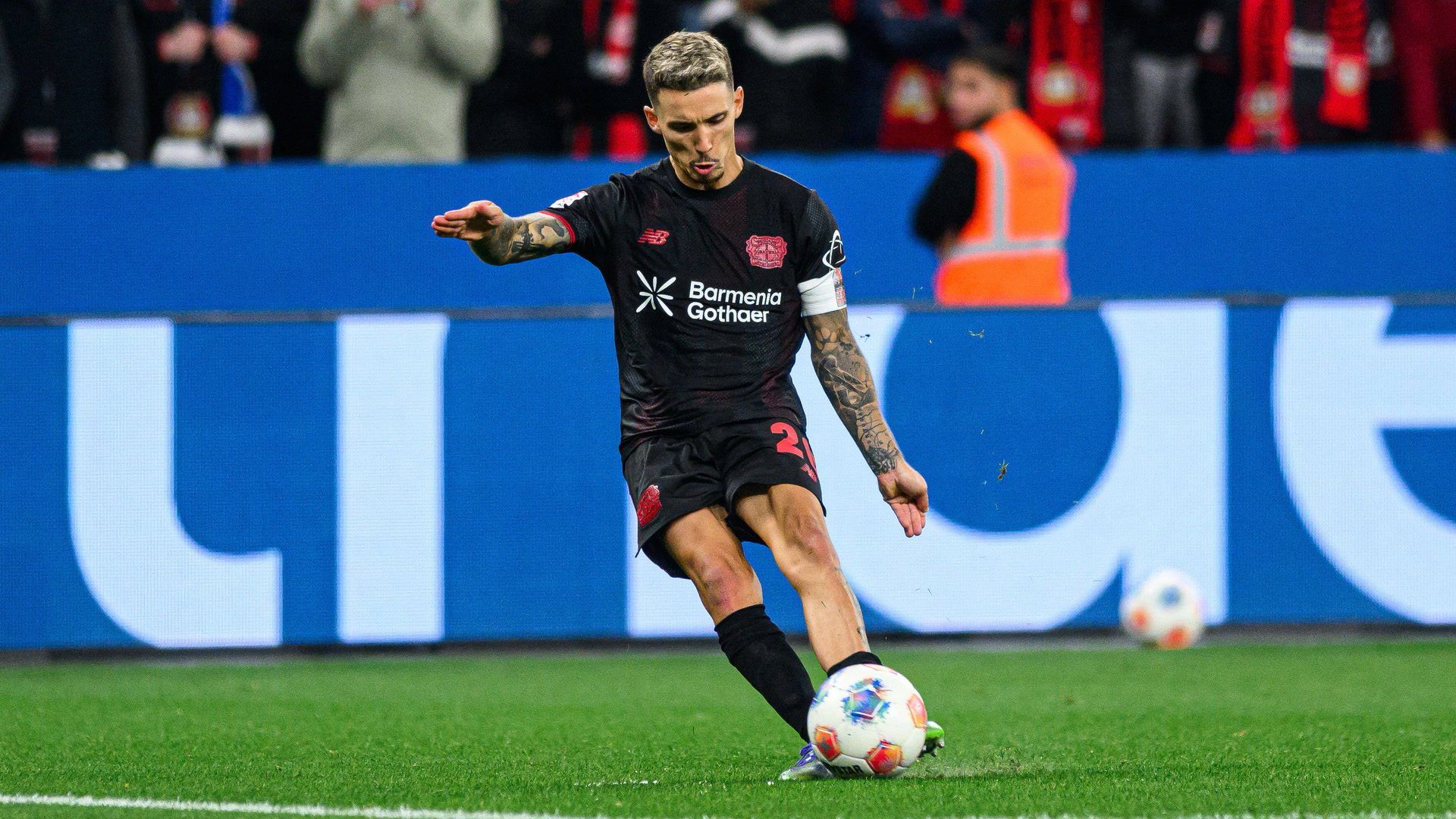 1920x1080 Watch: Grimaldo's magic wand