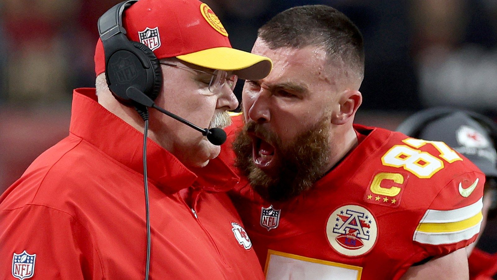 1600x900 Super Bowl: Travis Kelce Throws Sideline Tantrum, Grabs Andy Reid