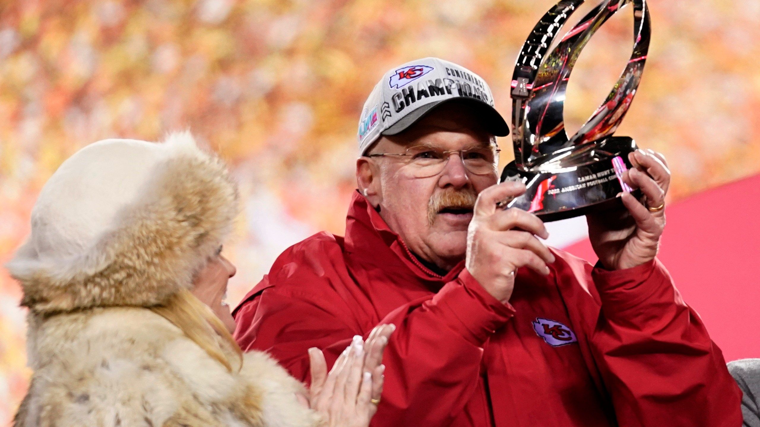 2560x1440 Chiefs Coach Andy Reid Turned A 6 Inch Binder Into A Hall Of Fame Resume