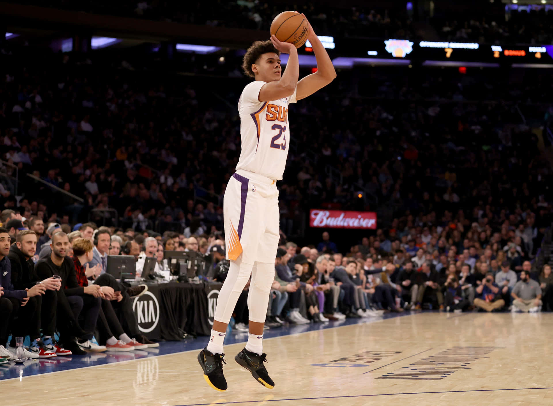 1920x1410 Cameron Johnson Wallpaper