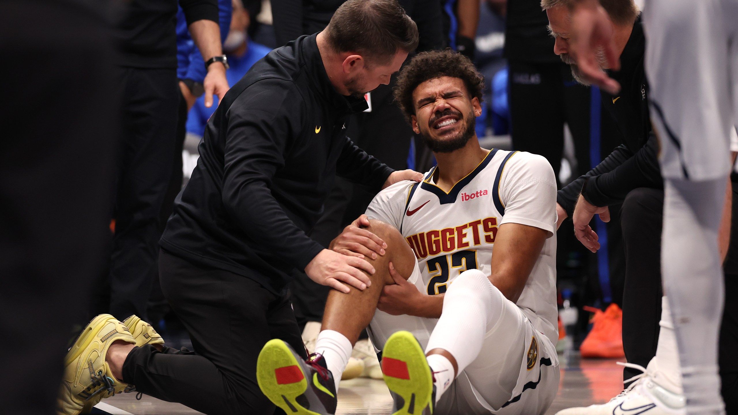 2560x1440 Nuggets forward Cameron Johnson avoids major knee injury but will miss a few games, AP source says