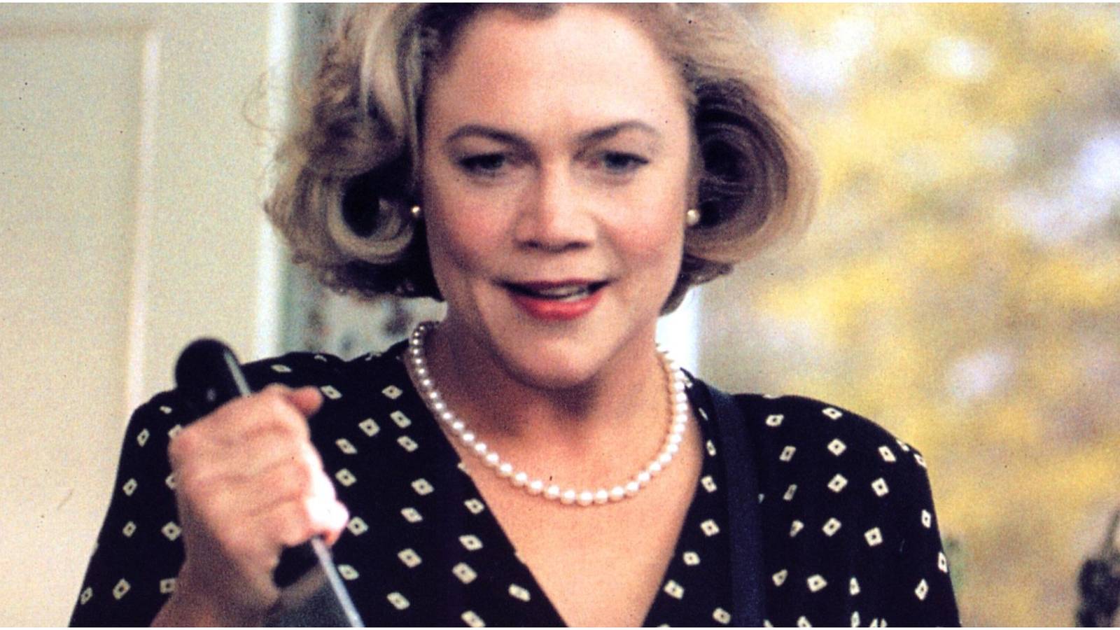 1600x900 Serial Mom Proved John Waters Could Still Freak Out the Squares