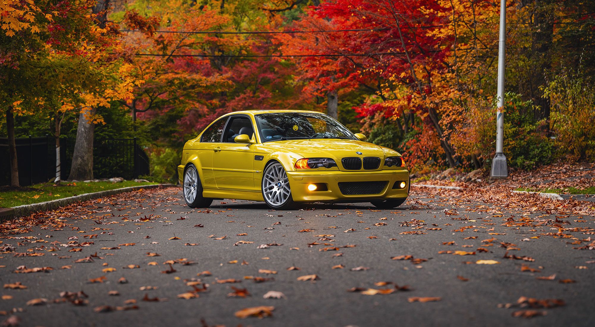 2000x1100 The Ultimate E46 Debate: 2003 BMW M3 vs. 2004 330i ZHP