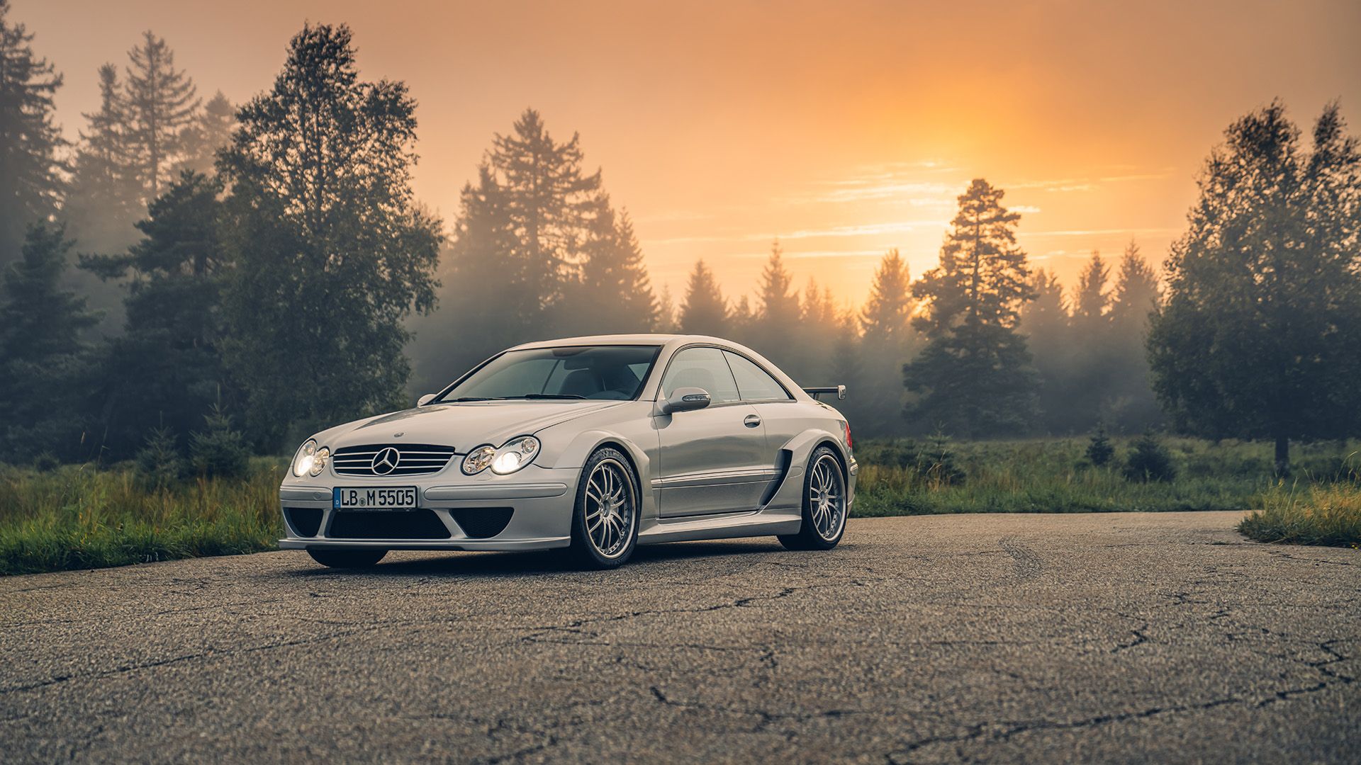 1920x1080 CLK DTM. Mechatronikät, Perfektion und Leidenschaft
