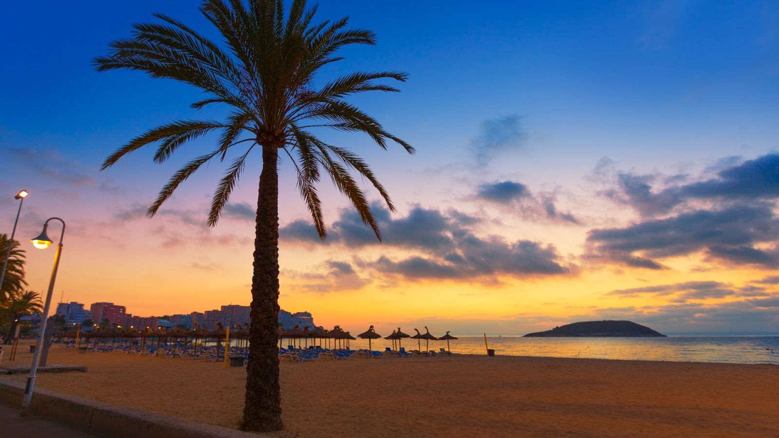 1600x900 Property in Magaluf