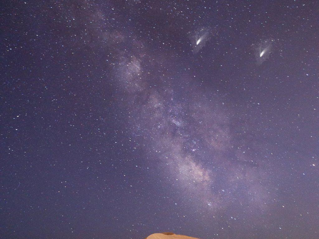 1024x768 Desktop wallpaper milky way, desert, night, sky, HD image, picture