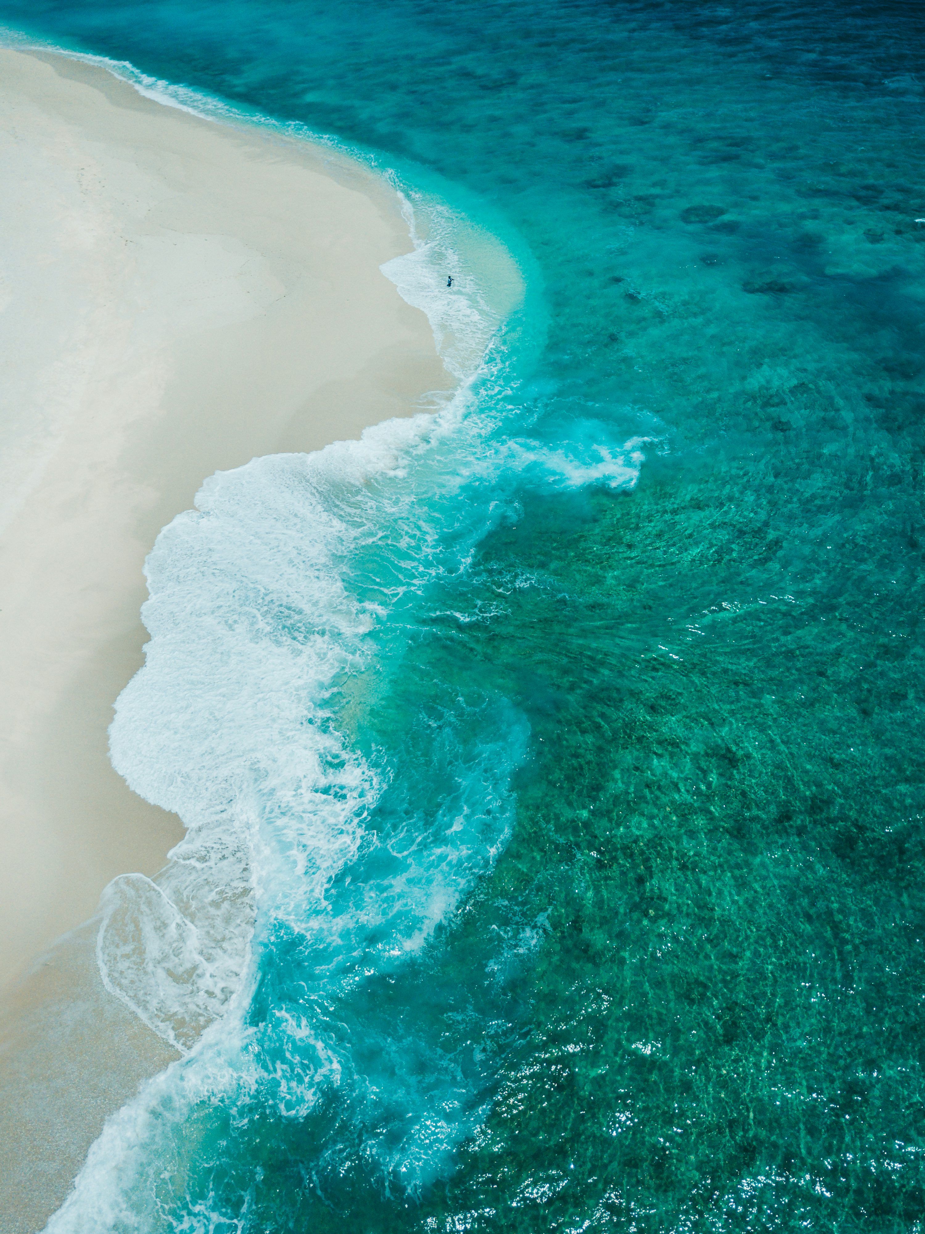 3000x4003 Aerial view of ocean waves photo