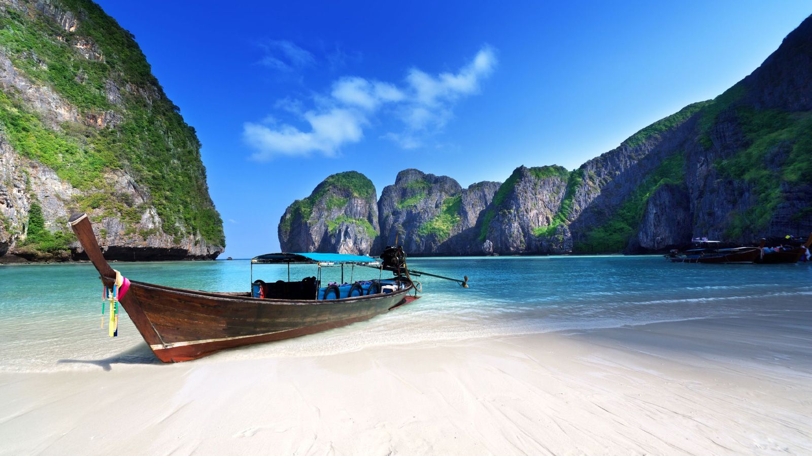 1600x900 Phi Phi Islands