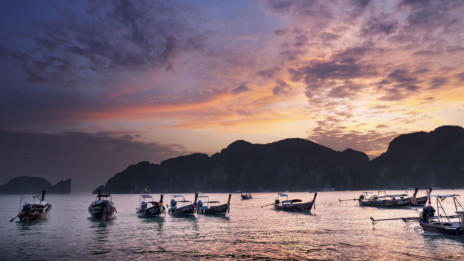 1600x900 Phi Phi Islands Sunset. One more of my Asia Australia Tour