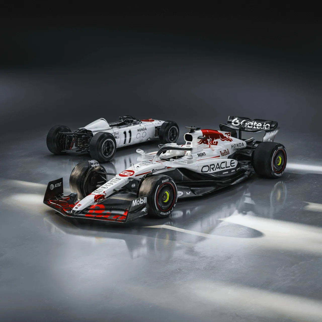 1280x1280 Red Bull presents special F1 livery for Japan GP