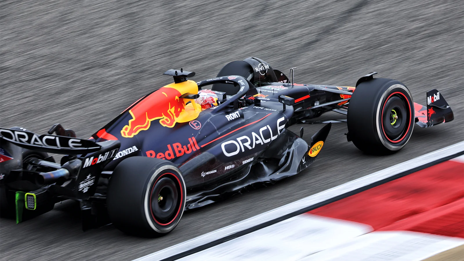 1600x900 Max Verstappen: Red Bull RB21 'can't be worse than last year'