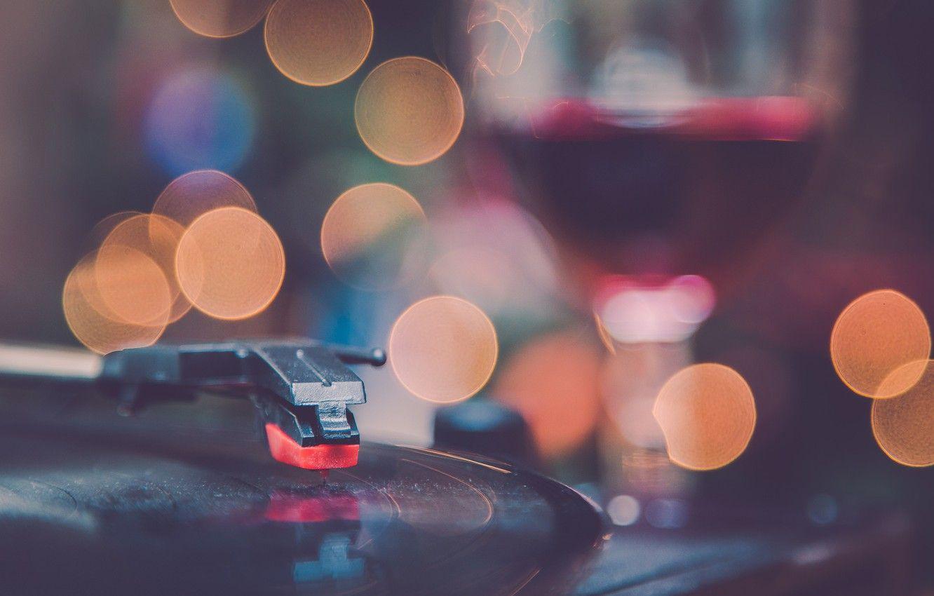 1332x850 Wallpaper music, vintage, wine, macro, vinyl, globes image