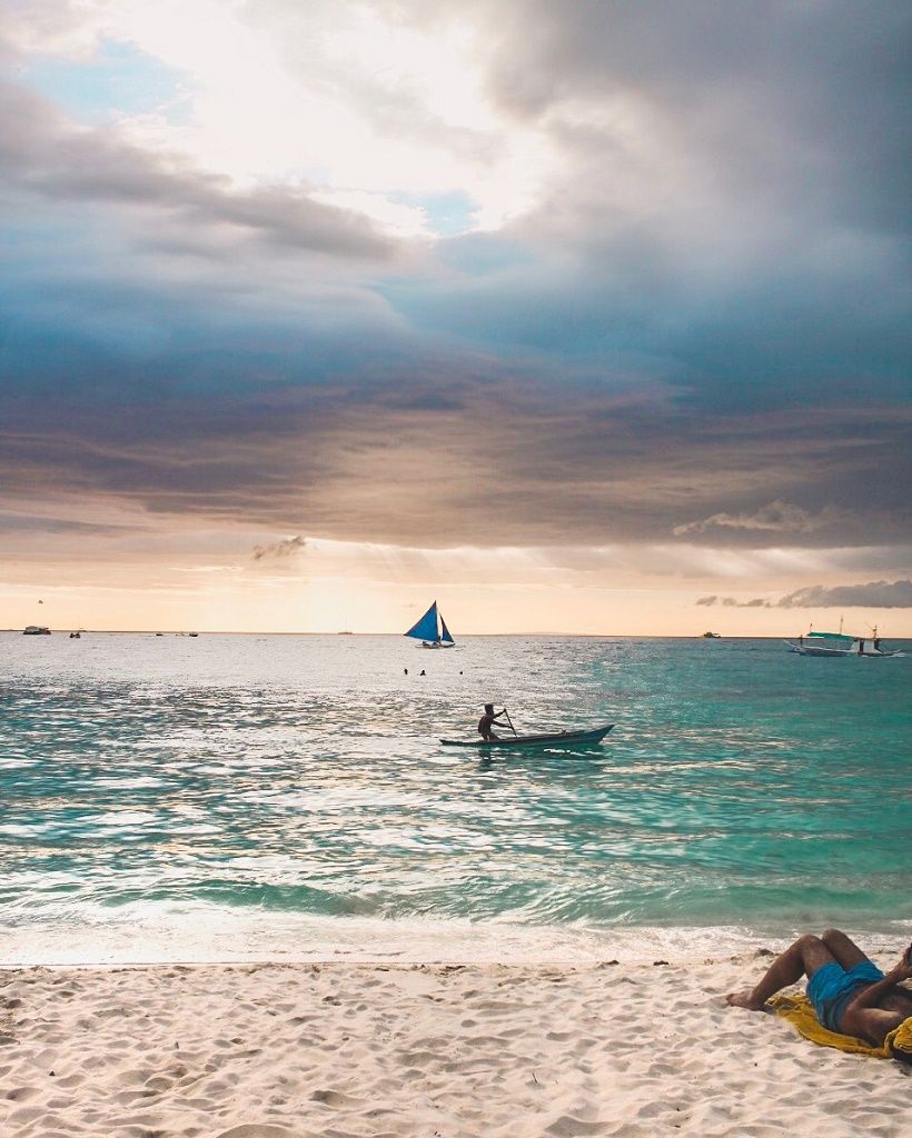 820x1024 An Eco Friendly Guide To Boracay, The Philippines [2026]
