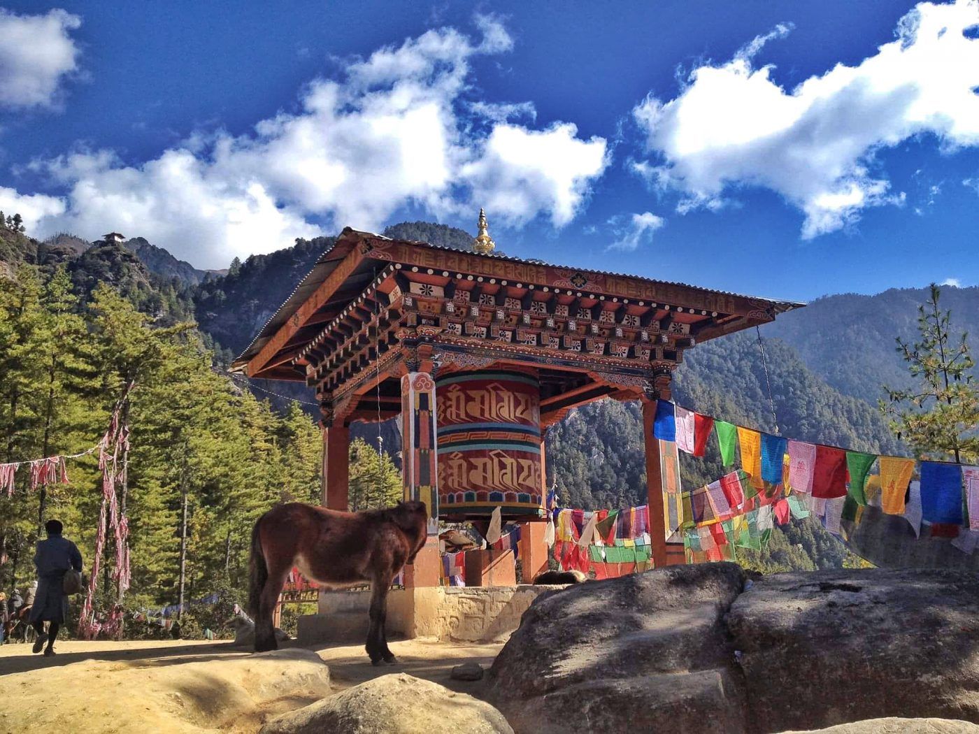 1400x1050 Visiting the Tigers Nest Bhutan; Paro Taktsang Monastery in Bhutan