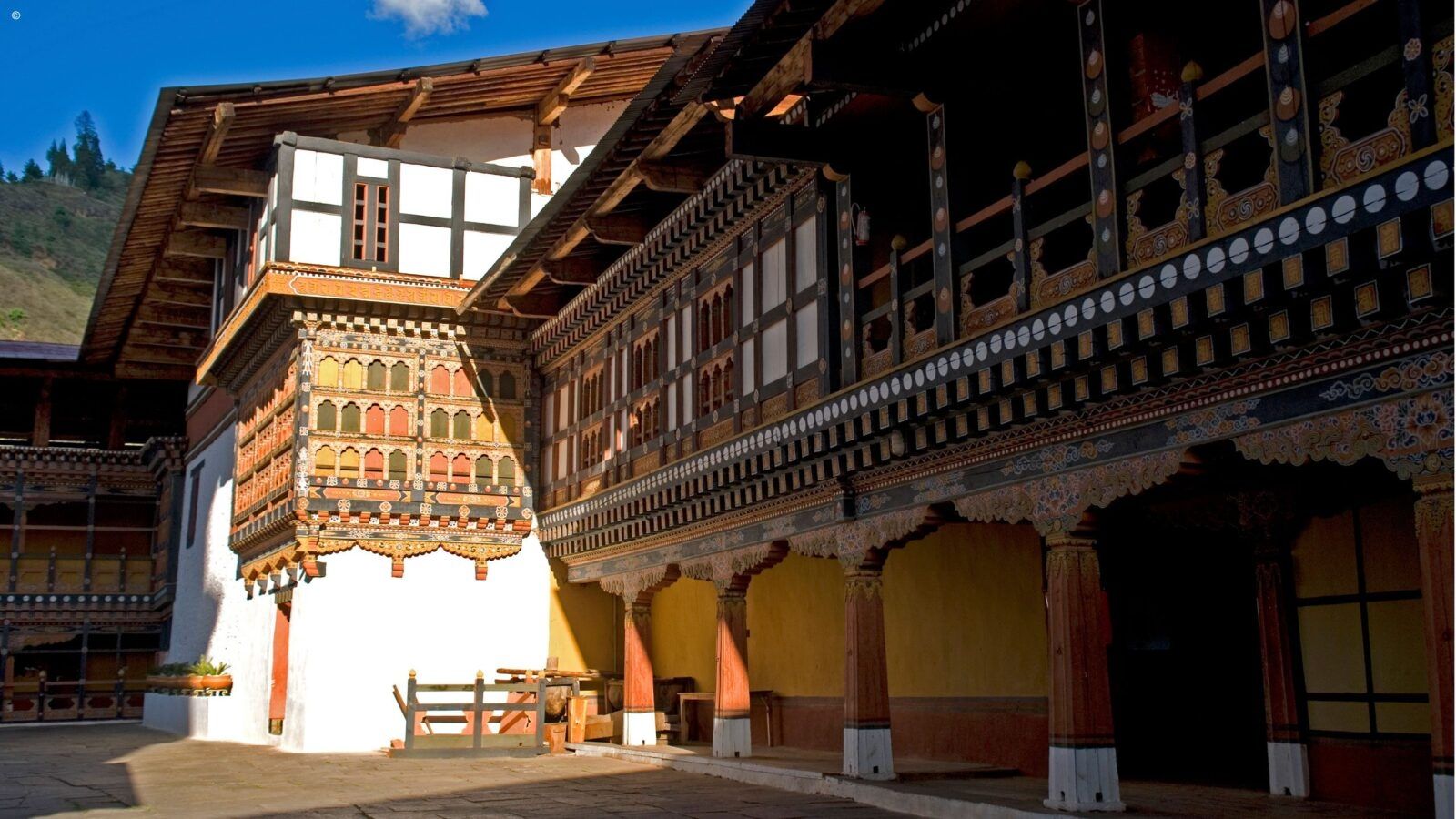 1600x900 Luxury Paro Tours, Private & Tailor Made 2026 2027