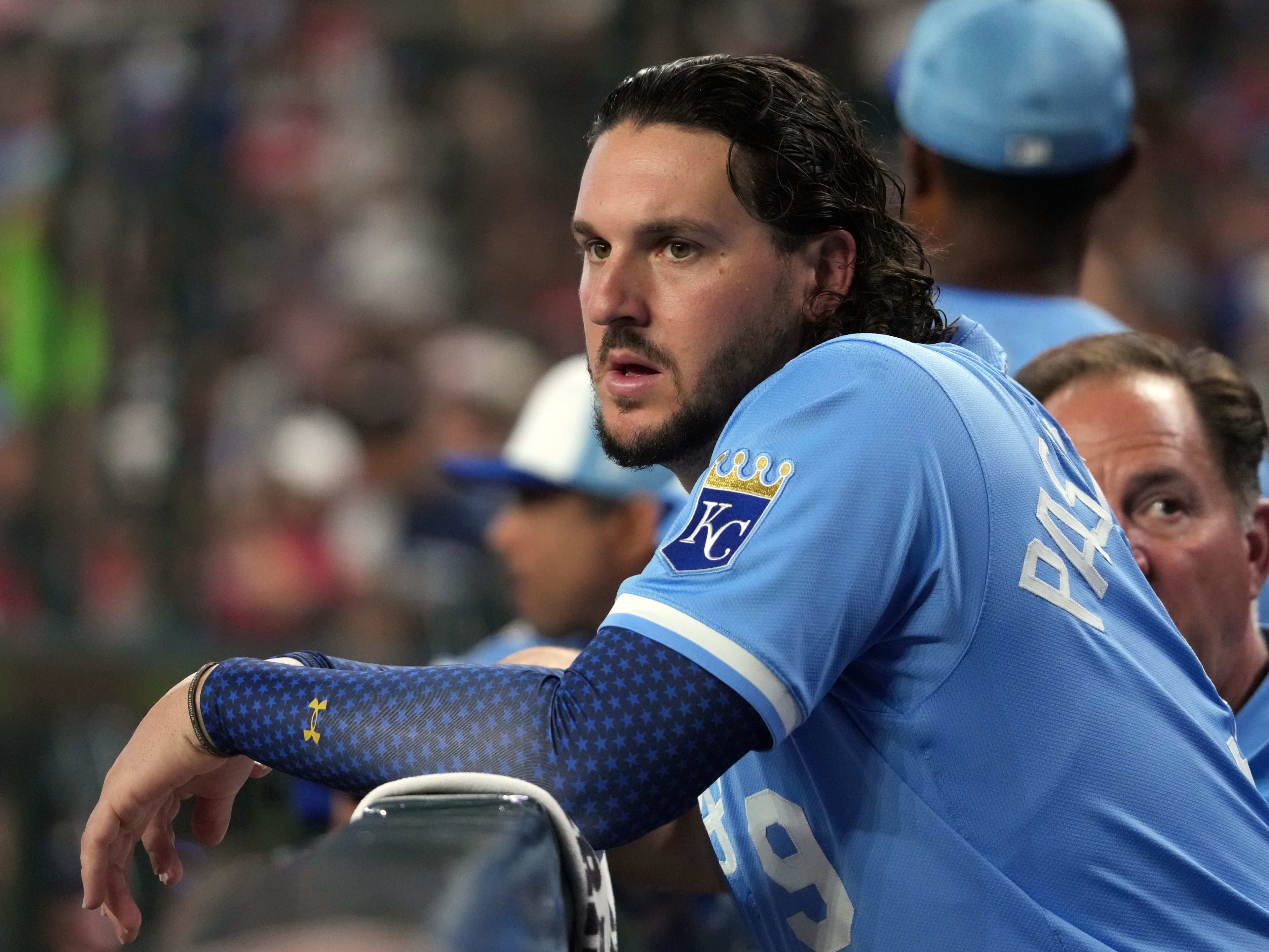 3840x2880 Royals' Vinnie Pasquantino Makes Career Announcement on Wednesday