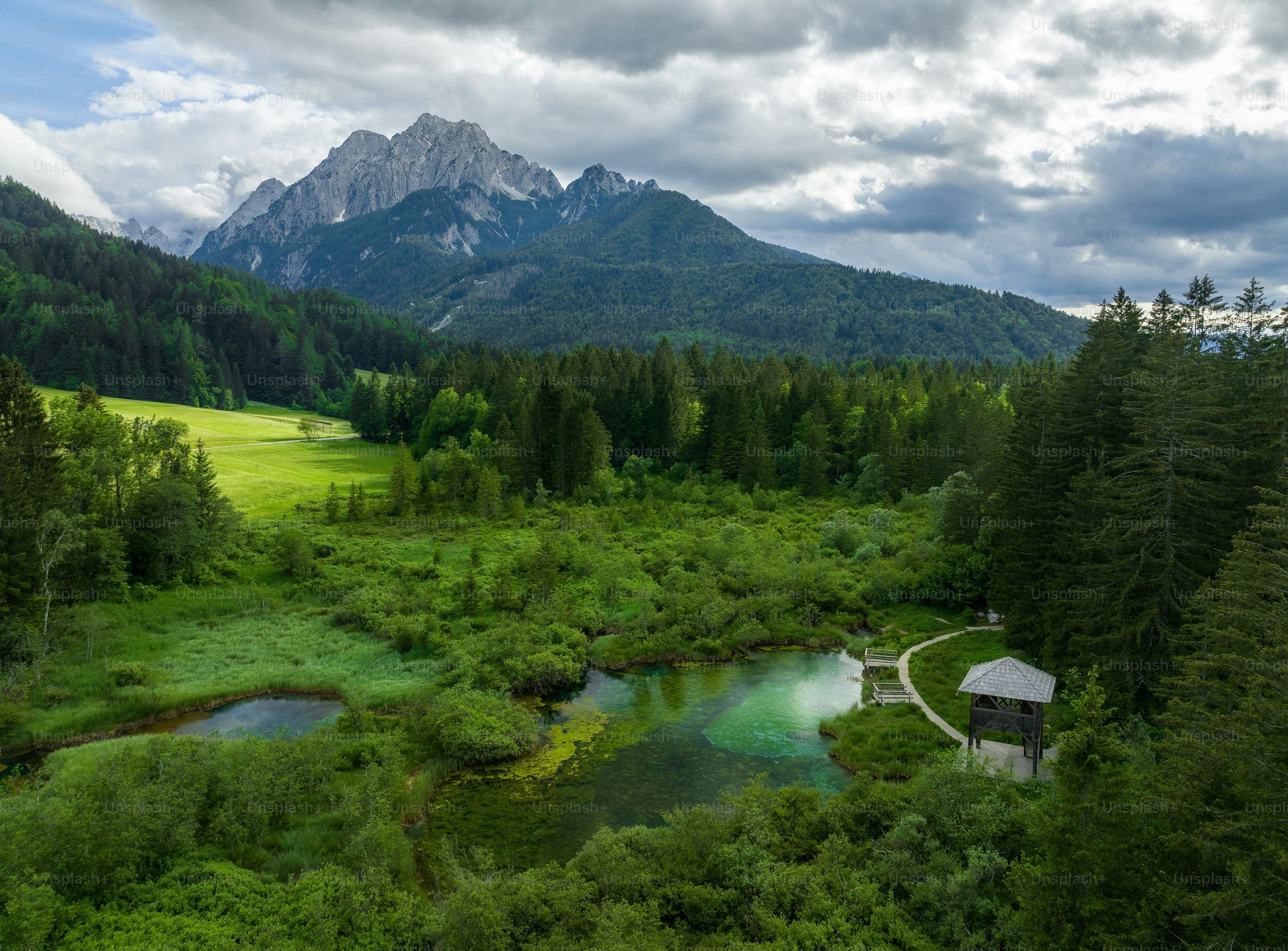 3000x2216 Stunning Mountain Landscape Picture. Download Free Image