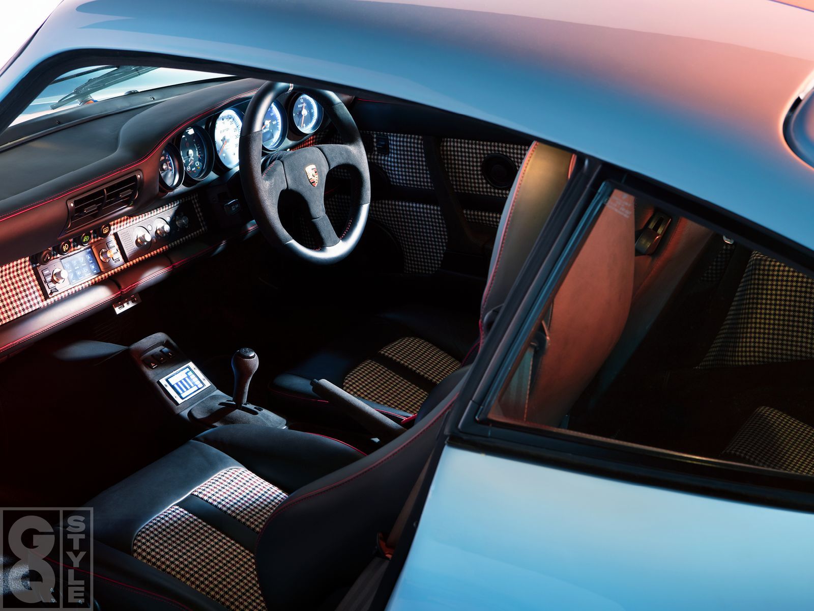 1600x1200 The prettiest car interiors on Planet Earth will make you forget chassis altogether