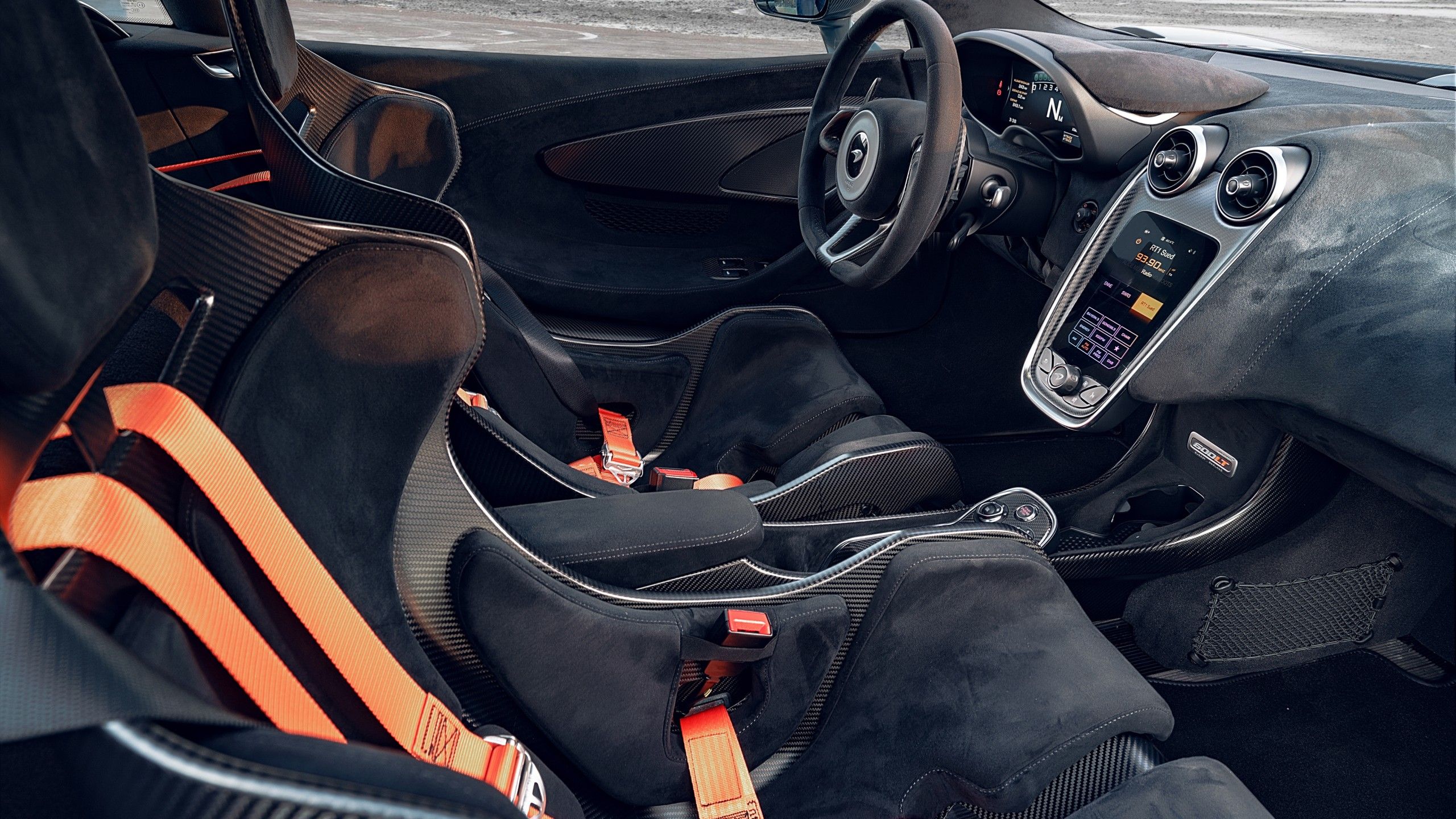 2560x1440 Novitec McLaren 600LT Coupe 2019 4K Interiors Wallpaper Car Wallpaper