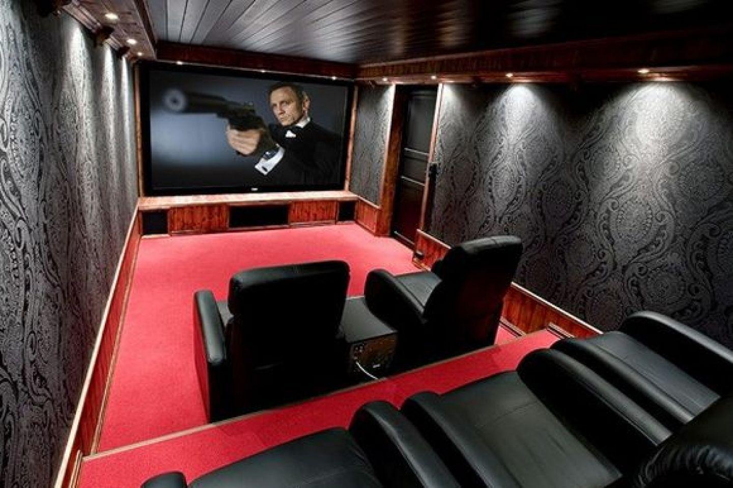 1440x958 Beautiful and Stylish Home Theatres. Home cinema room, Home theater rooms, Home theater seating