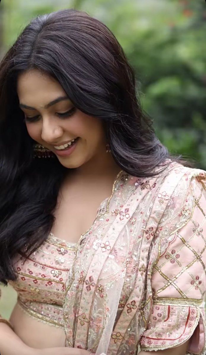 695x1200 Reem Sameer Shaikh / Posts / X