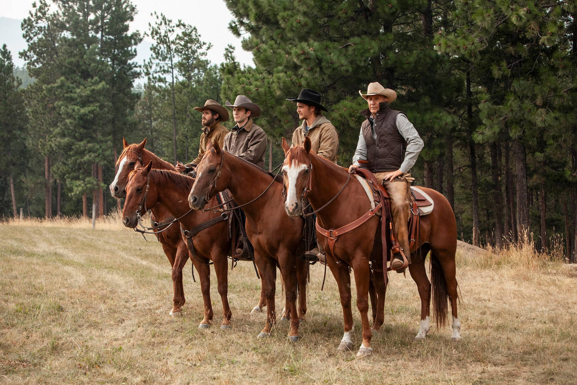 1920x1280 Download Yellowstone Tv Show Dutton Cowboys Wallpaper