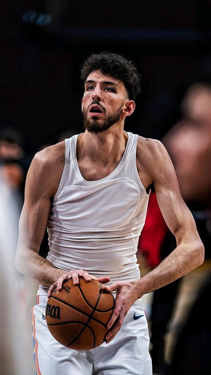736x1308 Chet Holmgren