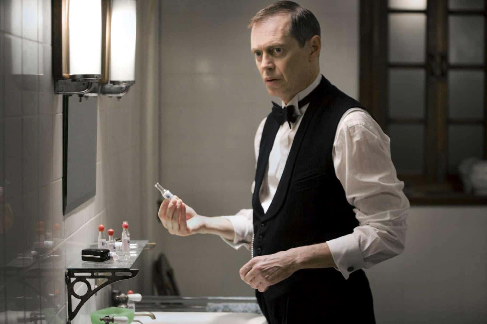 1600x1066 Actor Steve Buscemi In The Role Of Detective Nucky Thompson From Boardwalk Empire Wallpaper