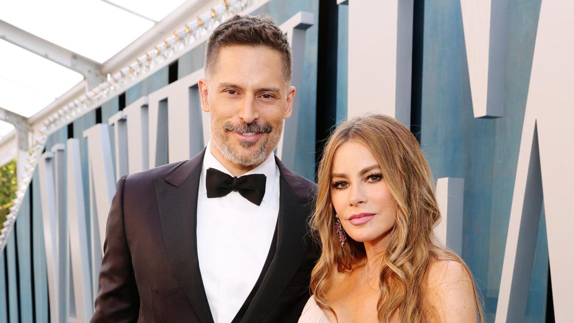 1920x1080 Joe Manganiello comissions Halloween art for Sofia Vergara