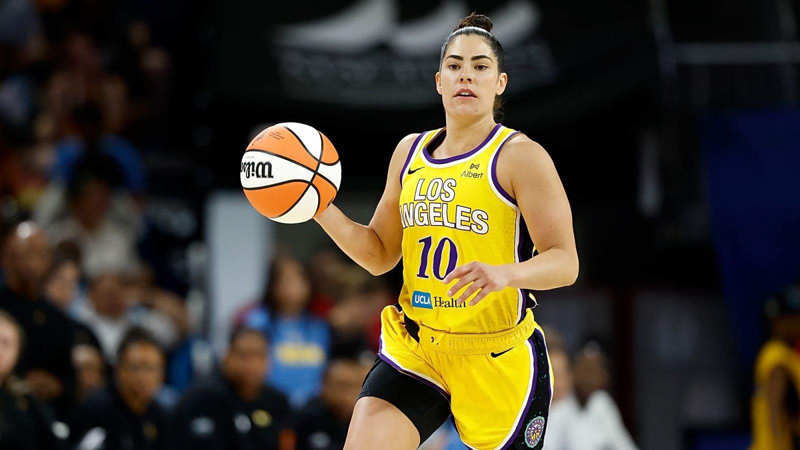 1600x900 Kelsey Plum has strong words for Fever star