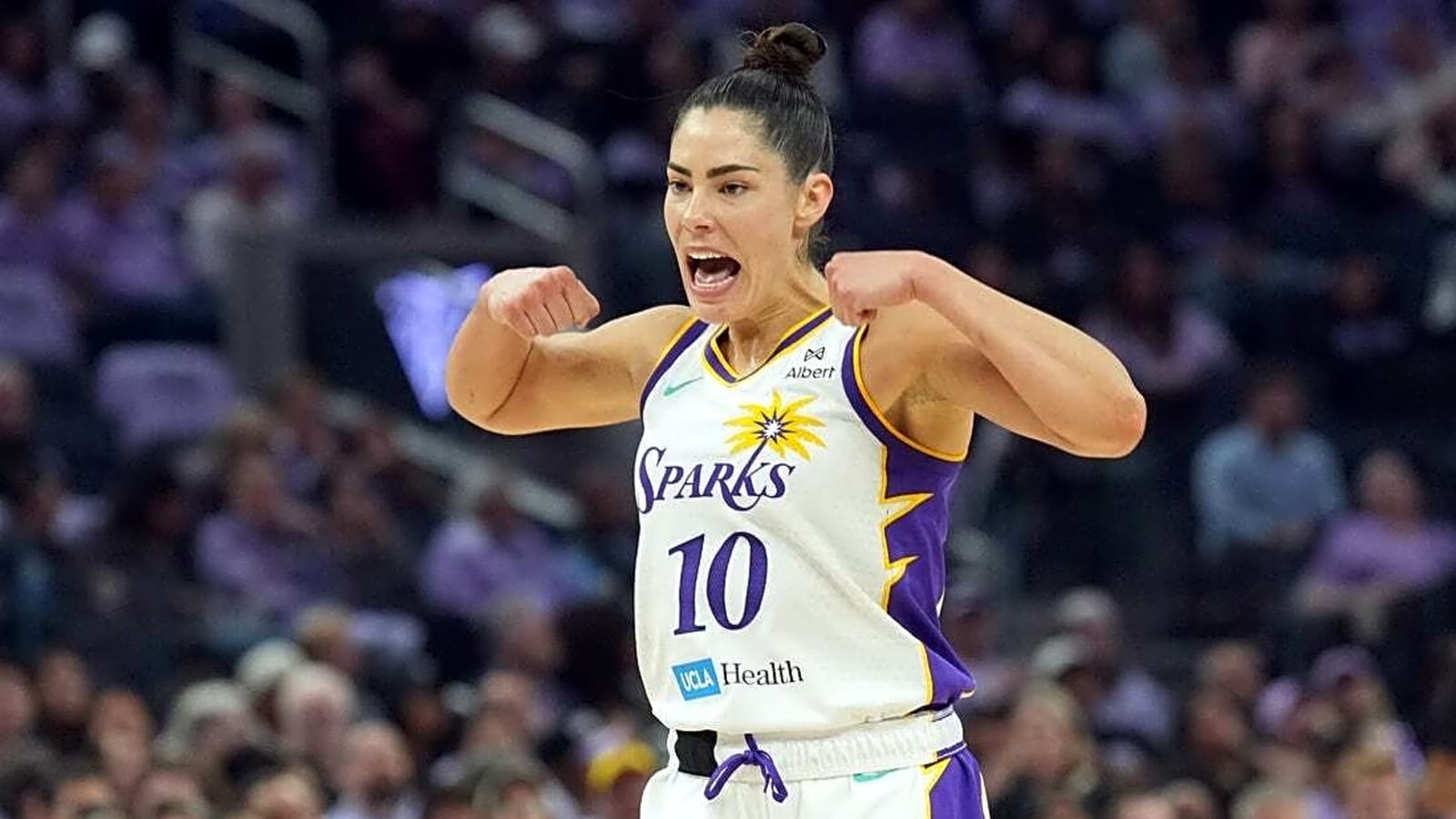 1600x900 Kelsey Plum Led Sparks Host Lynx In Battle Of Unbeatens