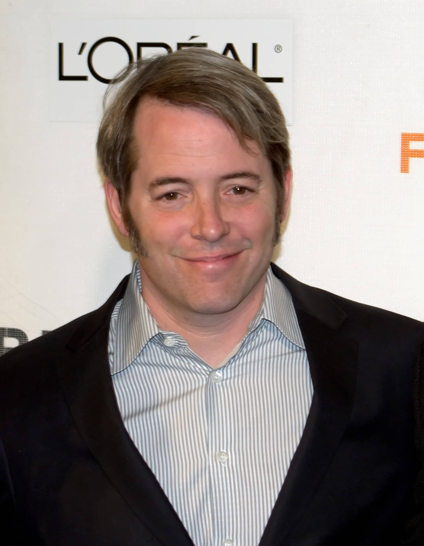 1760x2266 Download Actor Matthew Broderick Snapshot Wallpaper