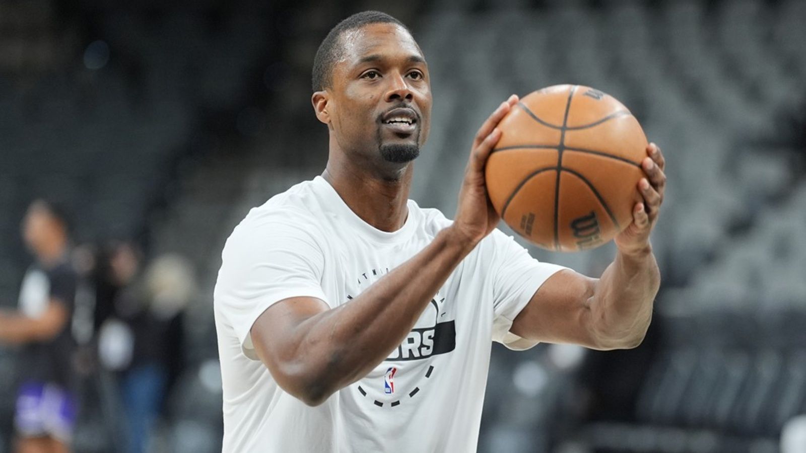 1600x900 Harrison Barnes' Iron Man Streak Ended Because Of The Weirdest Injury