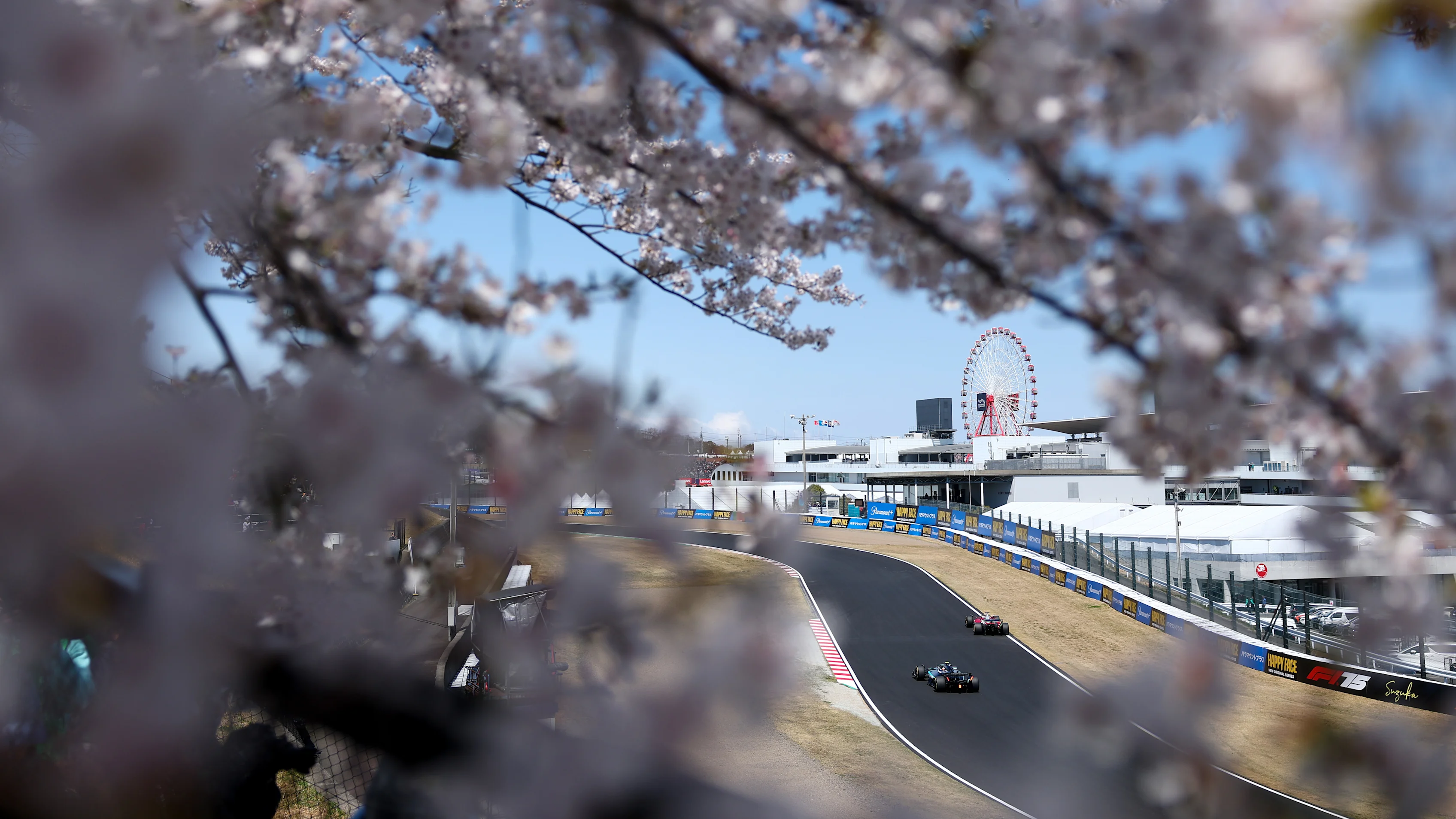 3392x1908 Japanese Grand Prix FP1 report and highlights: Lando Norris tops first Japanese GP practice as Yuki Tsunoda debuts for Red Bull. Formula 1®