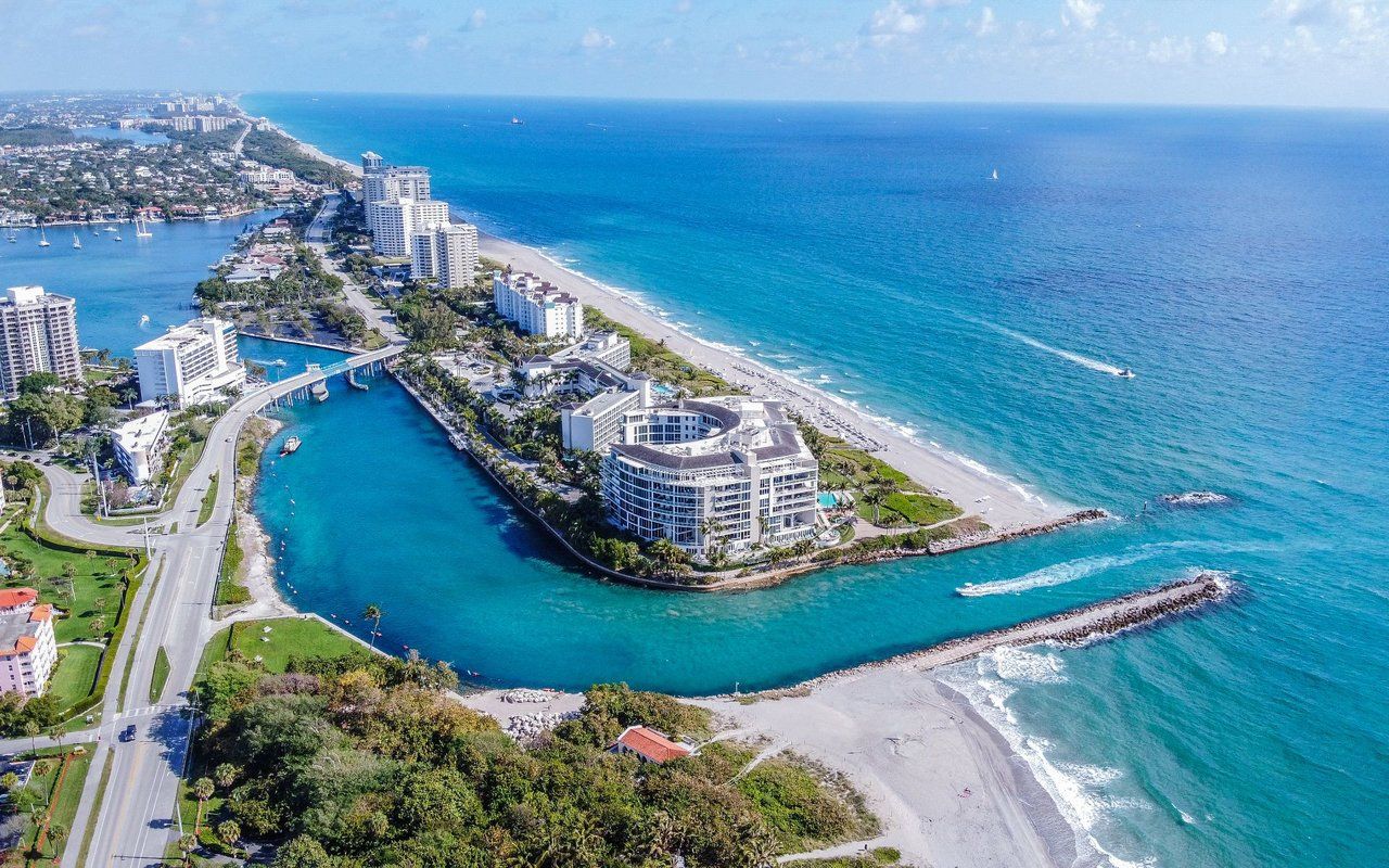 1280x800 Boca Raton. Neighborhood Guide. Lauren Marie Mesa